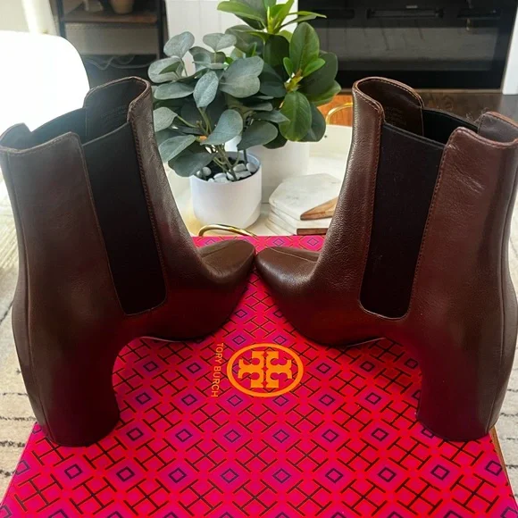Tory Burch - Banana Chelsea Boot - coco brown - Picture 5 of 6